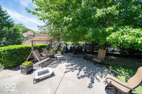 5424 Woodfield Drive N Carmel IN 46033