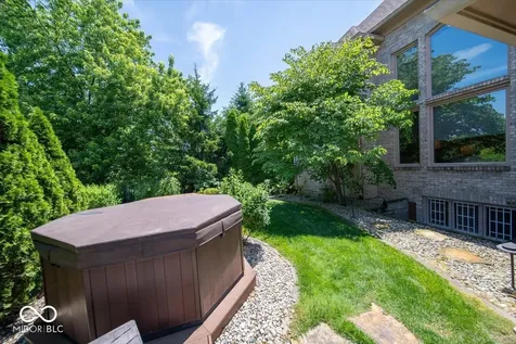 5424 Woodfield Drive N Carmel IN 46033