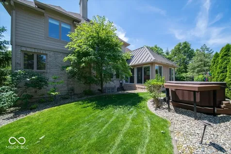 5424 Woodfield Drive N Carmel IN 46033