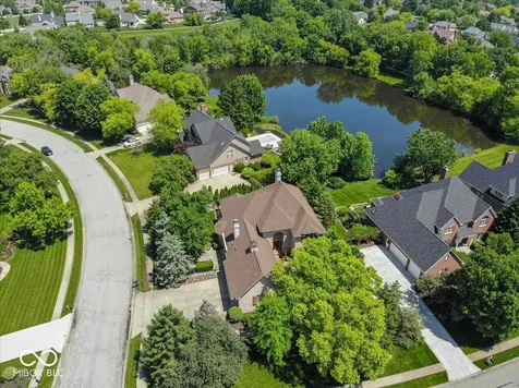 5424 Woodfield Drive N Carmel IN 46033