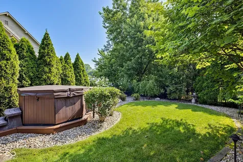 5424 Woodfield Drive N Carmel IN 46033