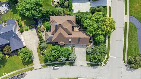 5424 Woodfield Drive N Carmel IN 46033