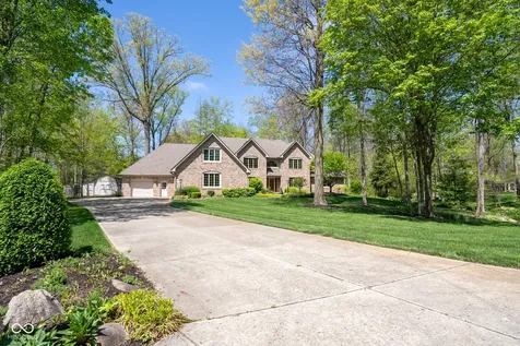 1112 N Dogwood Way Greenfield IN 46140