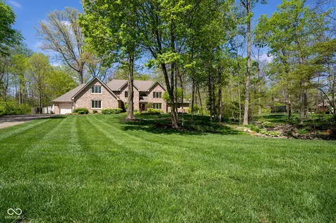 1112 N Dogwood Way Greenfield IN 46140