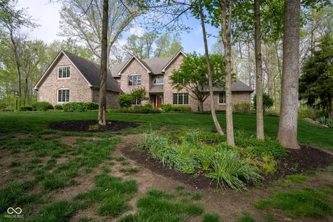 1112 N Dogwood Way Greenfield IN 46140