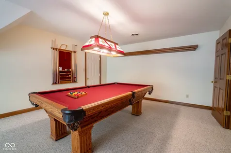 1112 N Dogwood Way Greenfield IN 46140