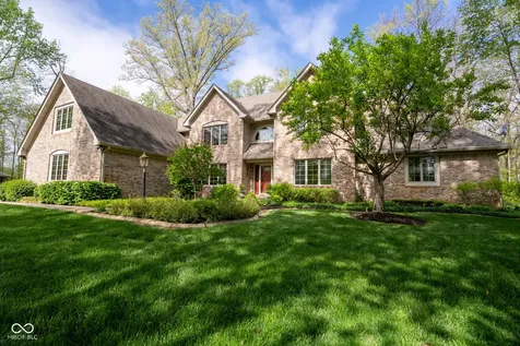 1112 N Dogwood Way Greenfield IN 46140