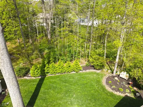 1112 N Dogwood Way Greenfield IN 46140