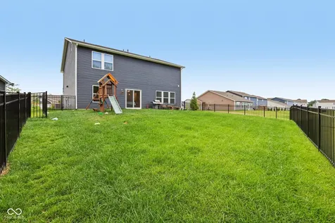 1022 Cyprian Way Lebanon IN 46052