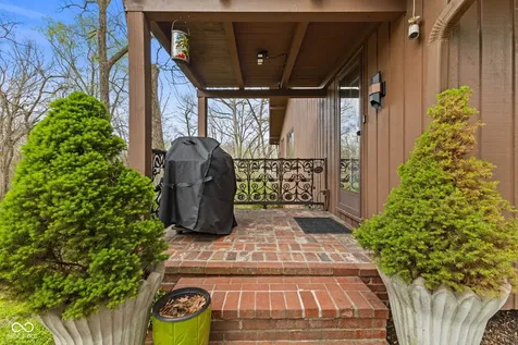 7050 Wildridge Drive Indianapolis IN 46256