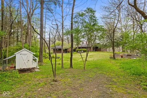 7050 Wildridge Drive Indianapolis IN 46256