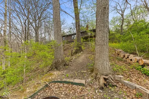 7050 Wildridge Drive Indianapolis IN 46256