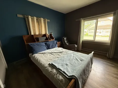 61 S West Street Rosedale IN 47874