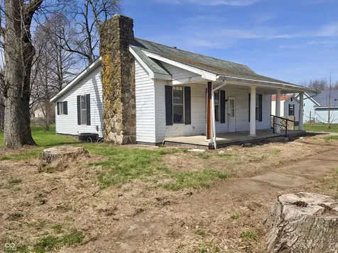 210 N Lessie Street Worthington IN 47471
