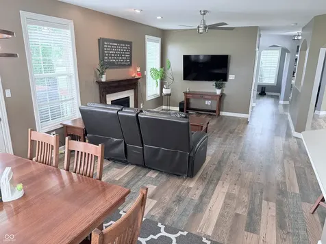 12516 Bellingham Boulevard Fishers IN 46037