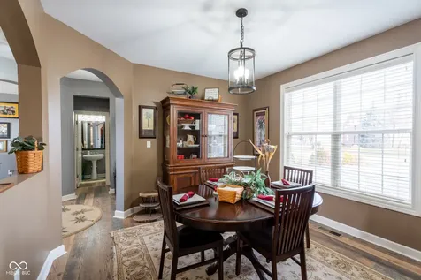 12516 Bellingham Boulevard Fishers IN 46037