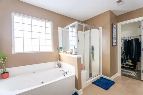 12516 Bellingham Boulevard Fishers IN 46037