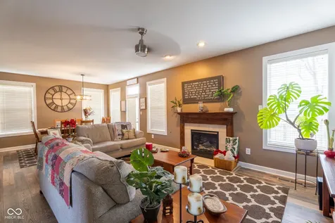 12516 Bellingham Boulevard Fishers IN 46037