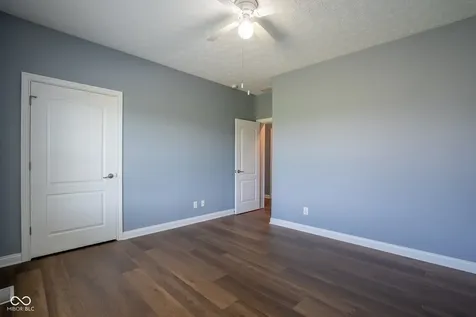 2023 Red Oak Court Shelbyville IN 46176