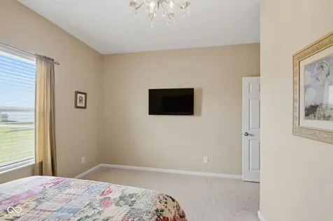 1014 Swinton Way Westfield IN 46074