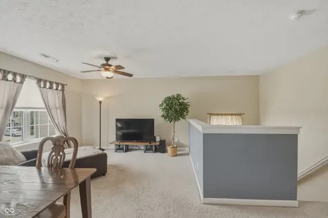1014 Swinton Way Westfield IN 46074