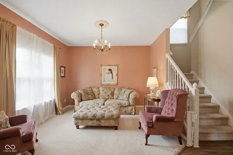 1014 Swinton Way Westfield IN 46074