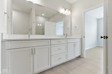 14465 Shrawley Court Carmel IN 46074