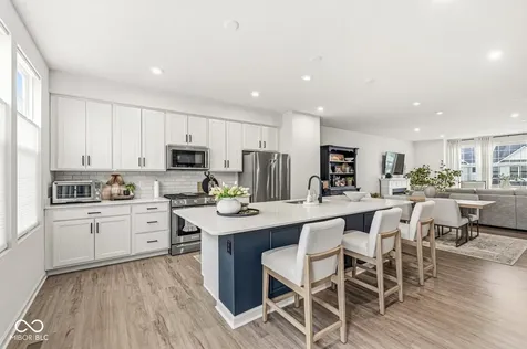 3261 Morab Drive Zionsville IN 46077