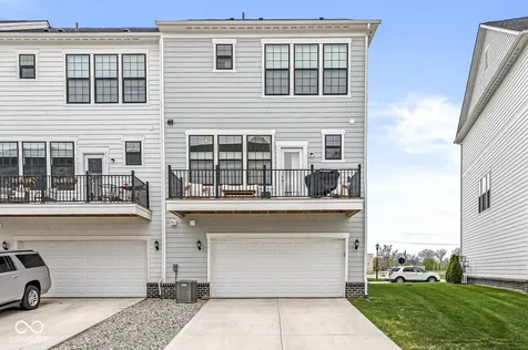 3261 Morab Drive Zionsville IN 46077