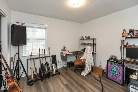 5139 E 79th Street Indianapolis IN 46250