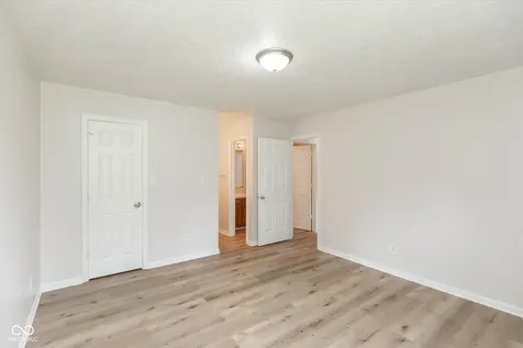 5139 E 79th Street Indianapolis IN 46250