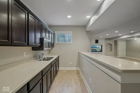 6677 W May Apple Drive Mccordsville IN 46055