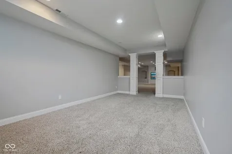 6677 W May Apple Drive Mccordsville IN 46055