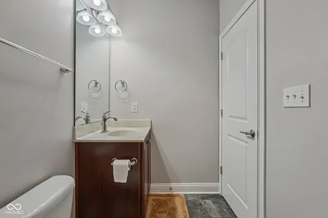 6677 W May Apple Drive Mccordsville IN 46055