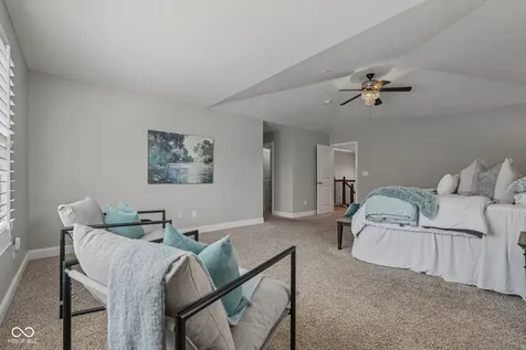 6677 W May Apple Drive Mccordsville IN 46055