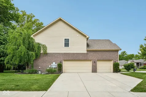 6677 W May Apple Drive Mccordsville IN 46055
