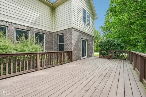 6677 W May Apple Drive Mccordsville IN 46055