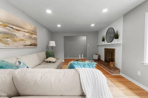 5921 Carrollton Avenue Indianapolis IN 46220
