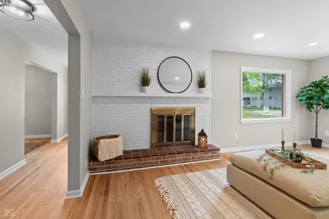5921 Carrollton Avenue Indianapolis IN 46220