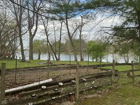21581 Sr 37 N Noblesville IN 46060