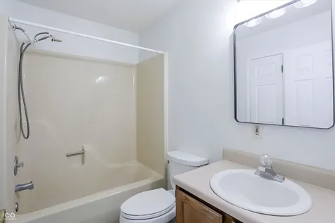 7726 Orchard Village Drive Indianapolis IN 46217