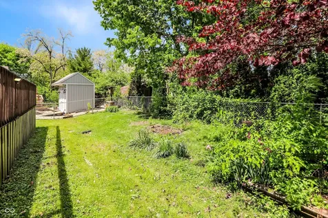 7726 Orchard Village Drive Indianapolis IN 46217