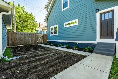 1034 N Tacoma Avenue Indianapolis IN 46201