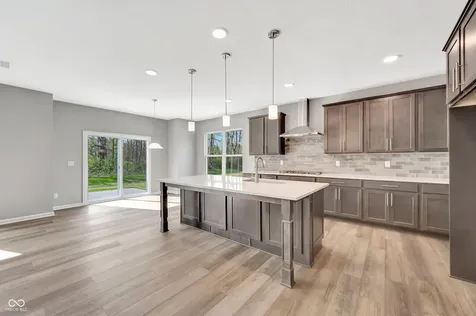 5232 Jacaranda Drive Indianapolis IN 46239
