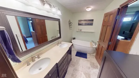 408 Deer Walk Trace Westfield IN 46074