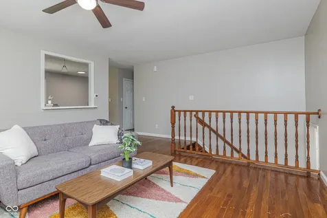 6824 Sargent Road Indianapolis IN 46256