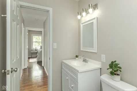 6824 Sargent Road Indianapolis IN 46256