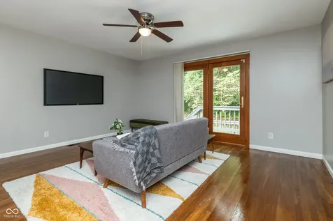 6824 Sargent Road Indianapolis IN 46256