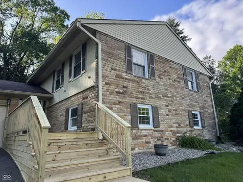 6824 Sargent Road Indianapolis IN 46256