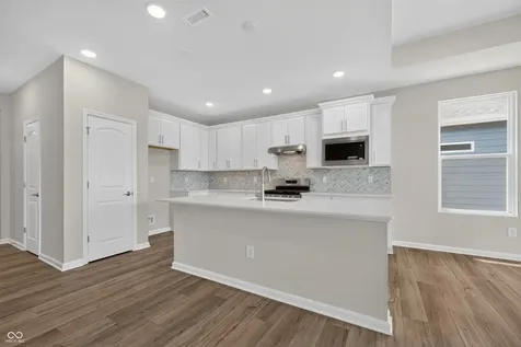 754 Daisy Street Greenwood IN 46143
